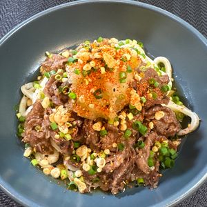 楽ラク手抜キッチン🐶🐾の作ってみた!投稿(暑い日に嬉しい◎牛肉しぐれ煮のさっぱり冷やしうどん)
