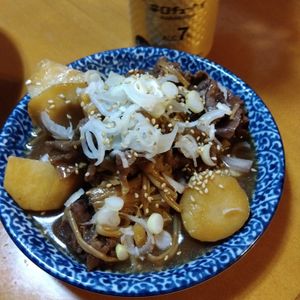 1402403の作ってみた!投稿(作り置きにも◎！里芋と牛こまとえのきのほっこり煮)