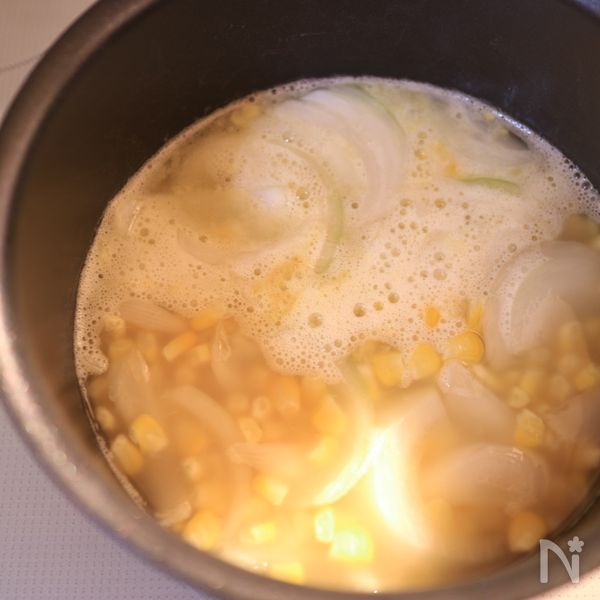 【おっちょこちょい様】とうもろこし　スープ　手作り　菓子パン　惣菜パン パンに合うスープ】とうもろこしのポタージュ | レシピサイトNadia