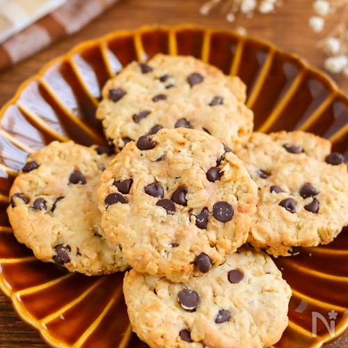 ザクザク♡チョコとオートミールの米粉クッキー