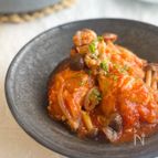ふっくら柔らか“鶏手羽元のトマト煮込み”