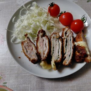 ちせの作ってみた!投稿(【大葉とチーズの重ねミルフィーユカツ】喜ばれる簡単おかず！)