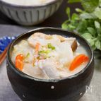 とろっと濃厚✨鶏肉と白菜・長芋の酒粕汁