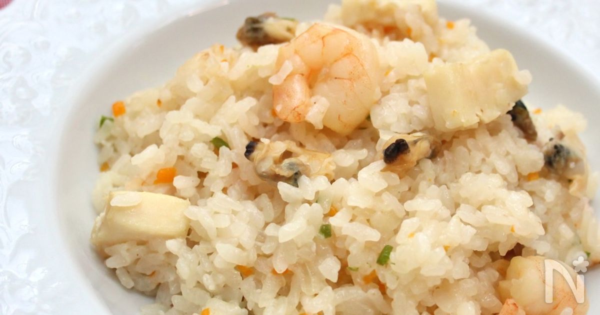 【炊飯器だけで作る！】簡単シーフードピラフ