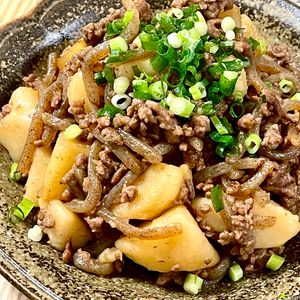 michuの作ってみた!投稿(じゃがいもとしらたきの《甘辛♡そぼろ煮》)