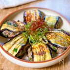 【とろ旨ナス餃子】ひと口目で旨み爆発…！