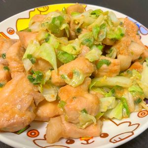 こざかなの作ってみた!投稿(野菜たっぷりでボリュームアップ♡豚の味噌漬けで簡単肉野菜炒め)