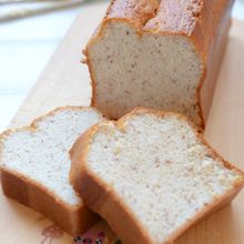ふわふわ【卵白の米粉アーモンドパウンドケーキ】しっとり柔らか