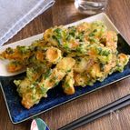 ニラの風味がたまらない！「ザクザクちくわスティック」