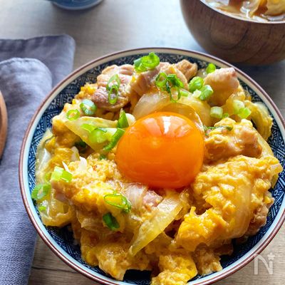【親子丼】めんつゆで簡単!