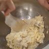 【こねずに簡単!】ガリバタチーズフォカッチャの工程2