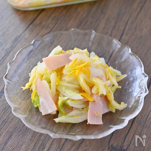 ゆずの香り高い白菜の炒めもの♪冷やして前菜にもおすすめ◎