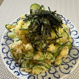 楽ラク手抜キッチン🐶🐾の作ってみた!投稿(抱えて食べたい♡【絶品和風ポテサラ】)