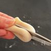 〖 バレンタインに 〗餃子の皮でハートのおつまみパイの工程4
