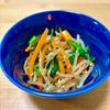 ぴの作ってみた!投稿(レンジで簡単!抱えて食べたい♡もやしと人参とニラの3色ナムル)