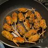 絞って焼くだけ！ポリポリ食感が楽しい♪「高菜入り鶏つくね」の工程3