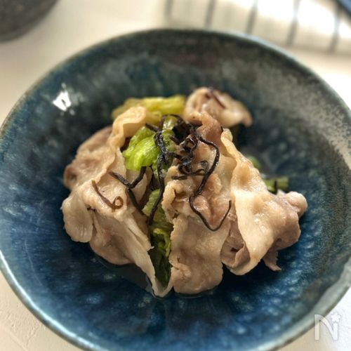 火も包丁も使わない!塩昆布×豚バラレタスの爆うまレンチン飯