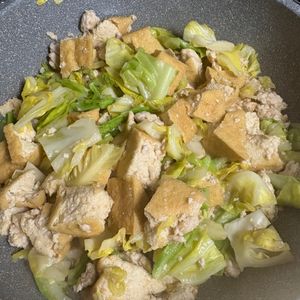 1223595の作ってみた!投稿(春キャベツと厚揚げの肉味噌炒め【鶏ひき肉でヘルシー】)