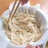 1袋使い切り！もやしとツナの塩こんマヨサラダの工程2