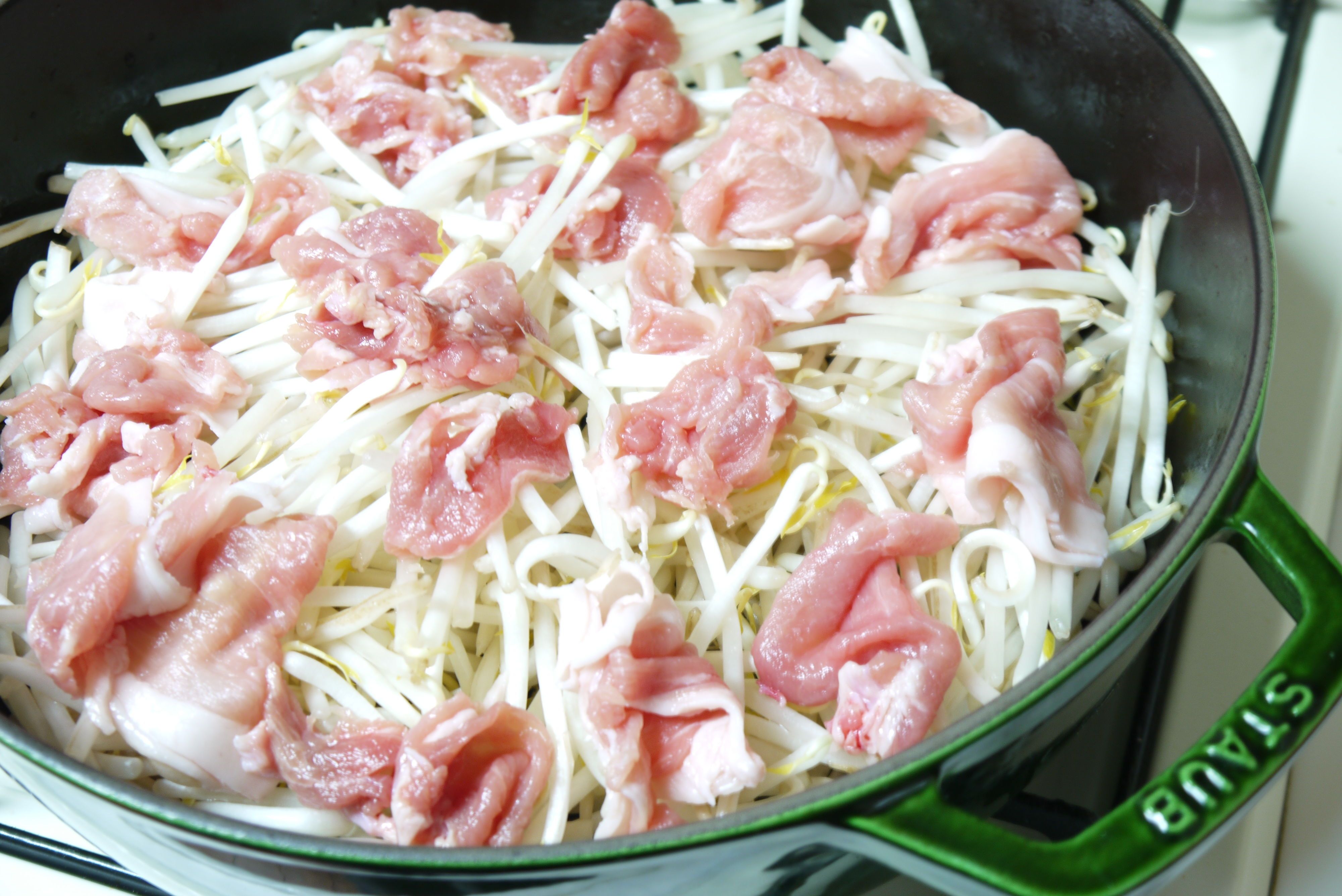 パクチーだれでやみつき 無限 豚もやし レシピサイトnadia