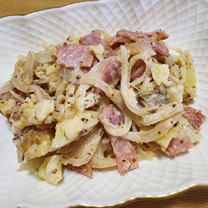 ナムディの作ってみた!投稿(新じゃがで皮ごと♪ベーコンのハニーマスタードポテサラ)