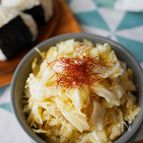 【5分】調味料1つ・サラダ感覚♪「キャベツと生姜の即席漬け」