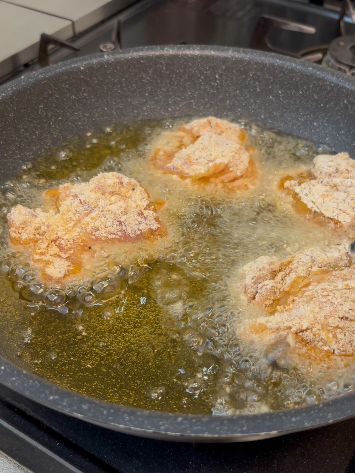 スクイーズ　サニーズキッチン　フライドチキン　和風旨味だし 漬け込み不要✨ザクザク和風フライドチキン🍗 | レシピサイトNadia