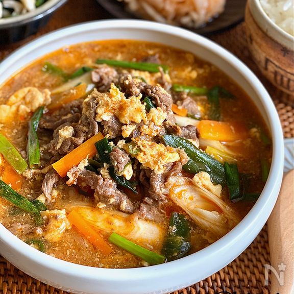 フライパンで10分☆本格ユッケジャンスープ