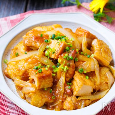 鶏と厚揚げのおろし玉ねぎソース