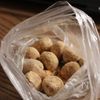 洗い物ゼロ！米粉の黒蜜きな粉スノーボール風クッキーの工程4