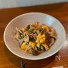 ピリ辛風味で、食べる手が止まらない【麻辣(マーラー)丼】