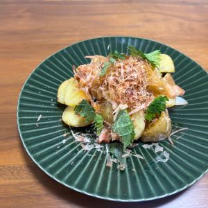 こむぎの作ってみた!投稿(【新じゃがいもと新玉ねぎのジャーマンポテト】和風が美味しい！)