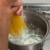 【再現】サイゼリヤの!きのことほうれん草のクリームパスタ♪の工程4