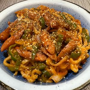 楽ラク手抜キッチン🐶🐾の作ってみた!投稿(パパッと一品♩【ナポリタンうどん】)