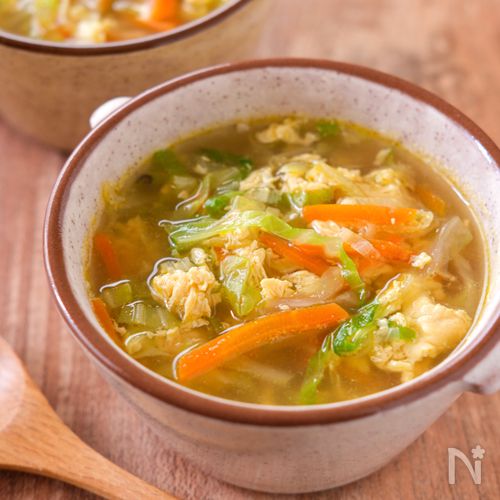 【キャベツとにんじんの中華スープ】やさしい味わいがおいしい！