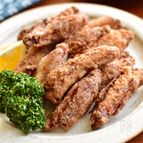 [とまらんおいしさ！手羽中のから揚げ]カリッとやみつき♪