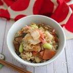 具沢山で健康に♪沖縄風炊き込みごはん🍚【じゅうしい】