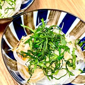 michuの作ってみた!投稿(抱えて食べたい…！新玉ねぎスライスサラダ)