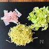 オムそば飯の下準備
