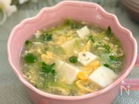 簡単ふわとろ♡豆苗と卵の中華スープ【ヘルシー・節約】