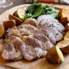 冷めても美味しい【ポルケッタ】ハーブ詰めローストポーク