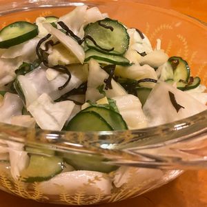 akabecoの作ってみた!投稿(箸が止まらない!簡単キャベツもみもみ)