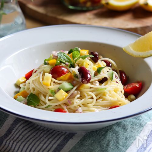 太陽の恵みでビタミンチャージ【夏野菜とハーブの冷製パスタ】