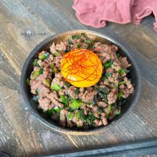 ニラたっぷり♪ニラそぼろ丼