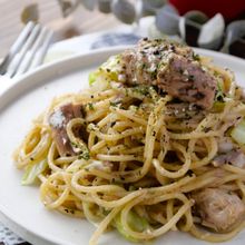 水漬けで作る💛時短♪サバ缶とキャベツの醤油オイルパスタ