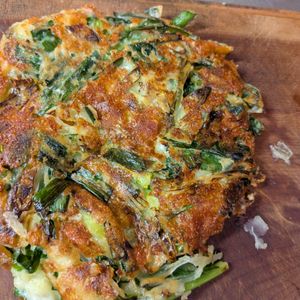 はるはるの作ってみた!投稿(野菜だけで大満足♪ねぎニラチーズチヂミ)