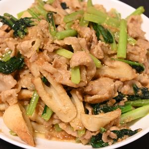 こざかなの作ってみた!投稿(【チンゲン菜と豚の甘辛味噌炒め】オイスターが隠し味♪)