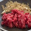 旬を味わう♪パパッと簡単【牛肉とたけのこの甘辛炒め煮】の工程3