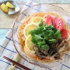 まいたけマリネのレモンそうめん