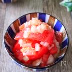 少ない材料で手早くできる！冷やしトマトと刻み玉ねぎのマリネ